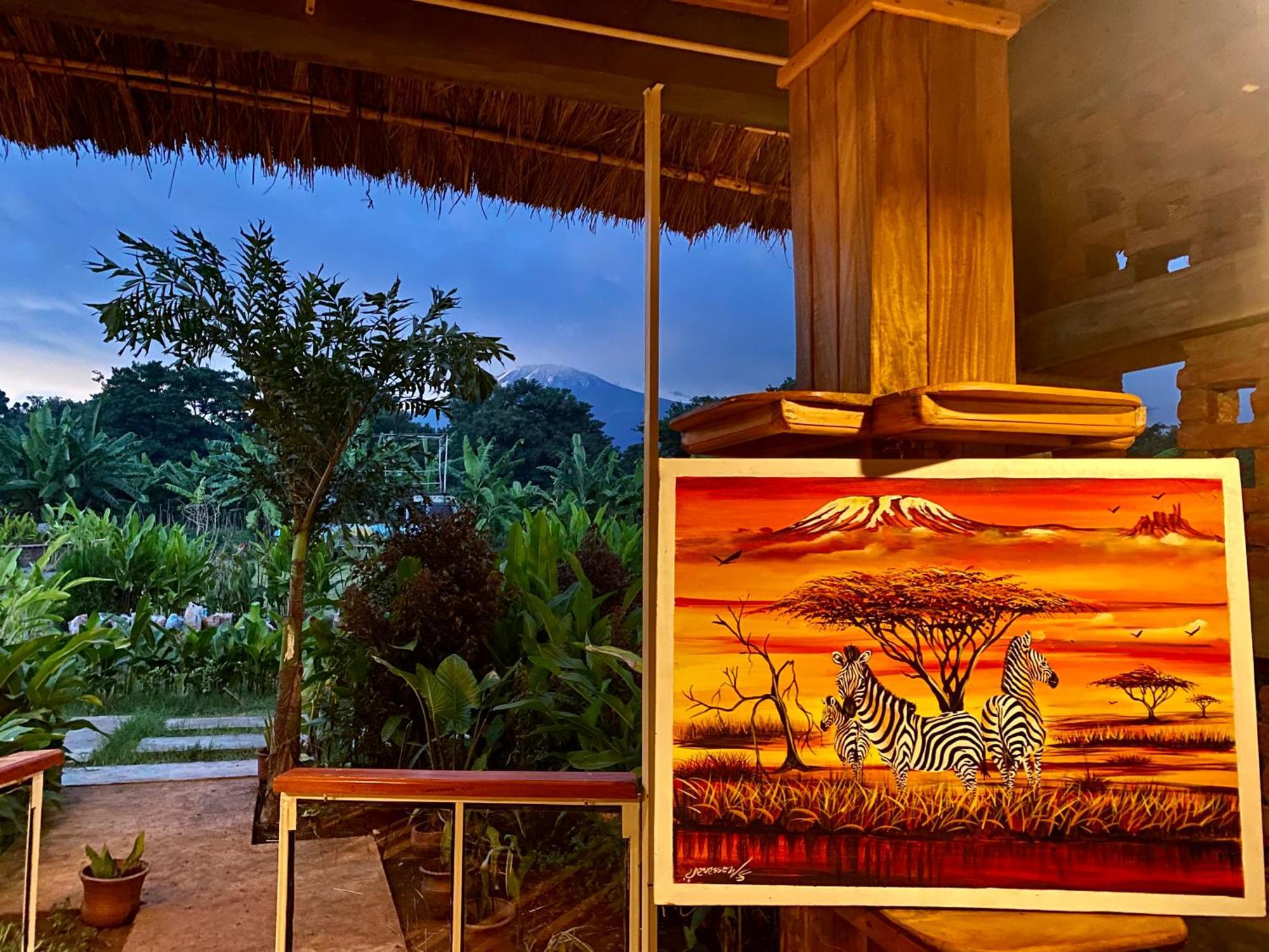 Mount Kilimanjaro 360 View Cottage Uru Екстер'єр фото